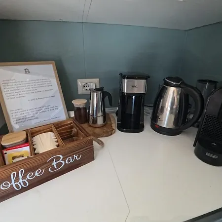 Benny's House Apartament *